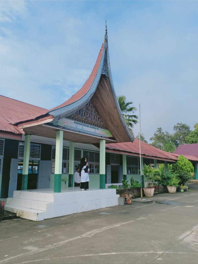 166 Siswa Kelas IX MTsN 12 Tanah Datar Ikuti Asesmen Madrasah tahun 2024