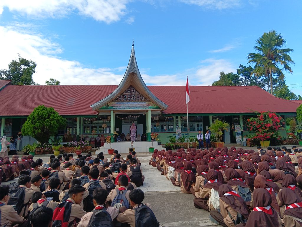 Awali Tahun Pelajaran Baru, MTsN 12 Tanah Datar Gelar Pramata Muda dan Sosialisasi Wali Murid