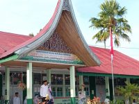 Hari Pertama Masuk Madrasah, Kakankemenag Tanah Datar Buka MATAMUDA dan Beri Motivasi Masa Depan di MTsN 12 Tanah Datar